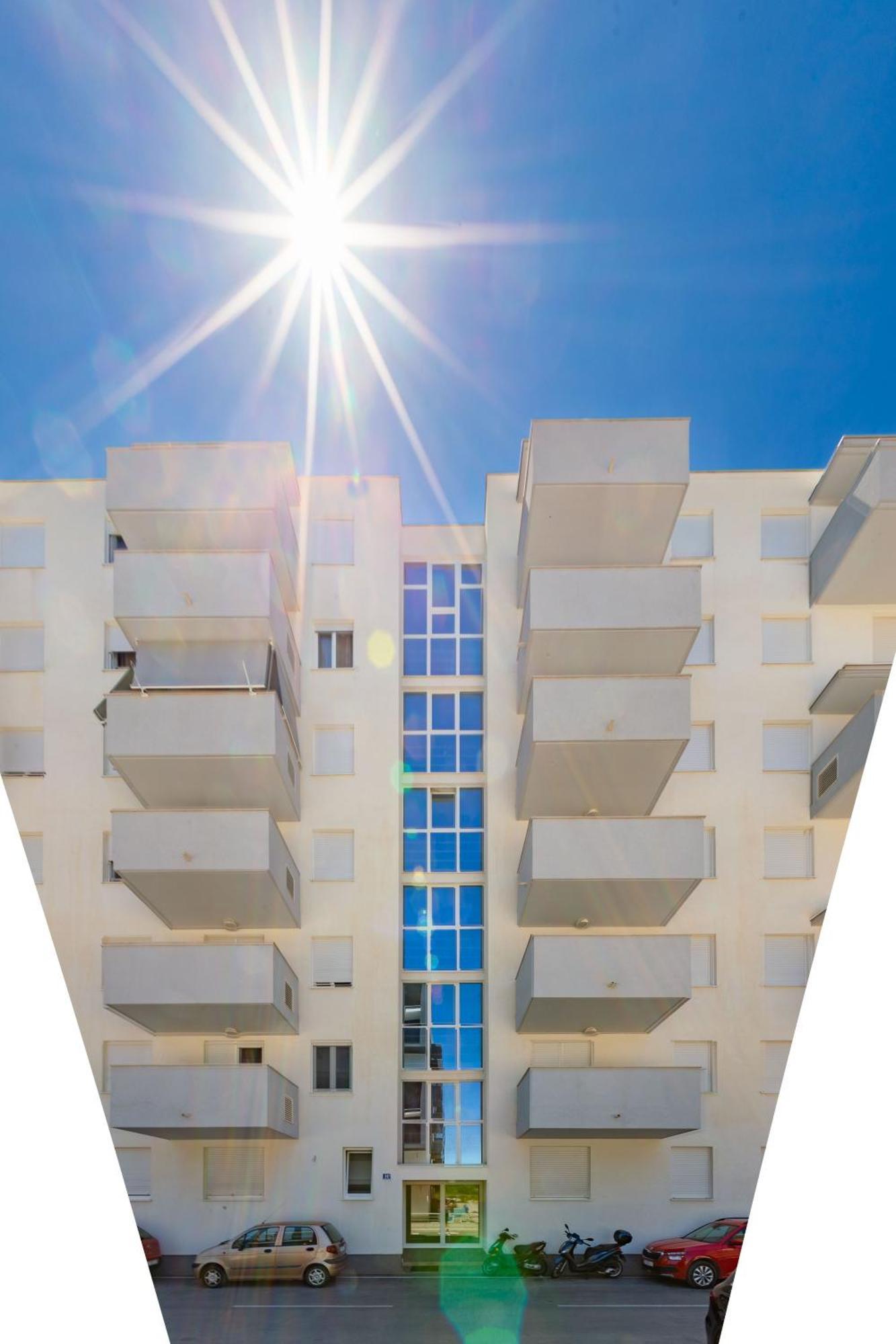 Campanula Apartment With Balcony Zadar Ngoại thất bức ảnh