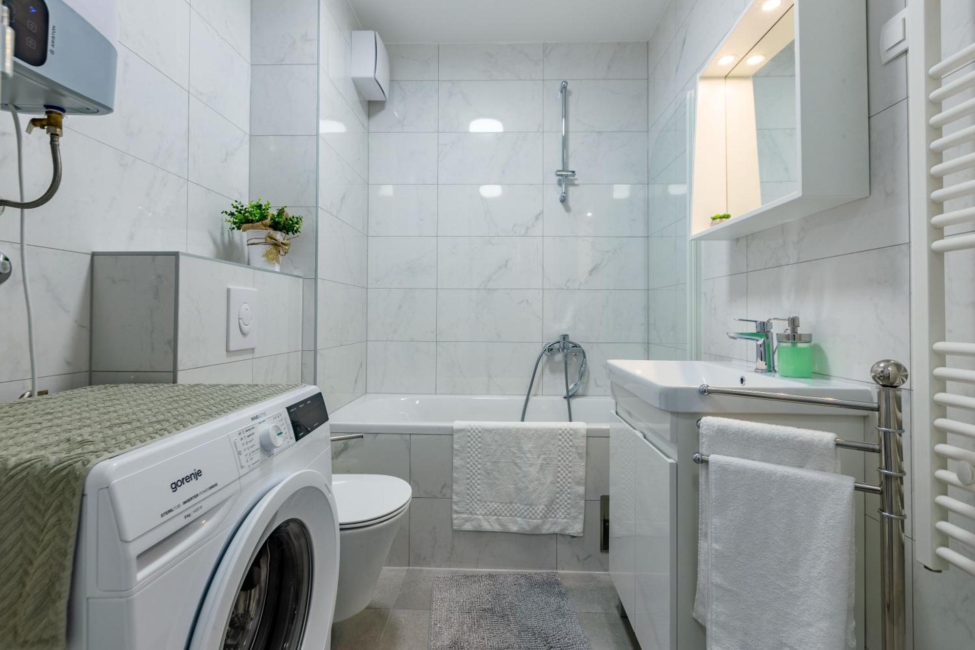Campanula Apartment With Balcony Zadar Ngoại thất bức ảnh