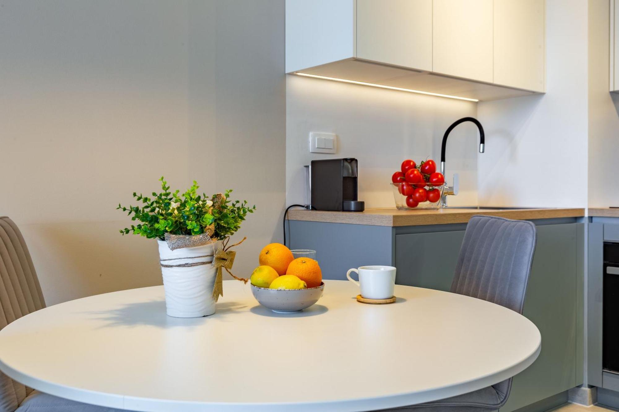 Campanula Apartment With Balcony Zadar Ngoại thất bức ảnh