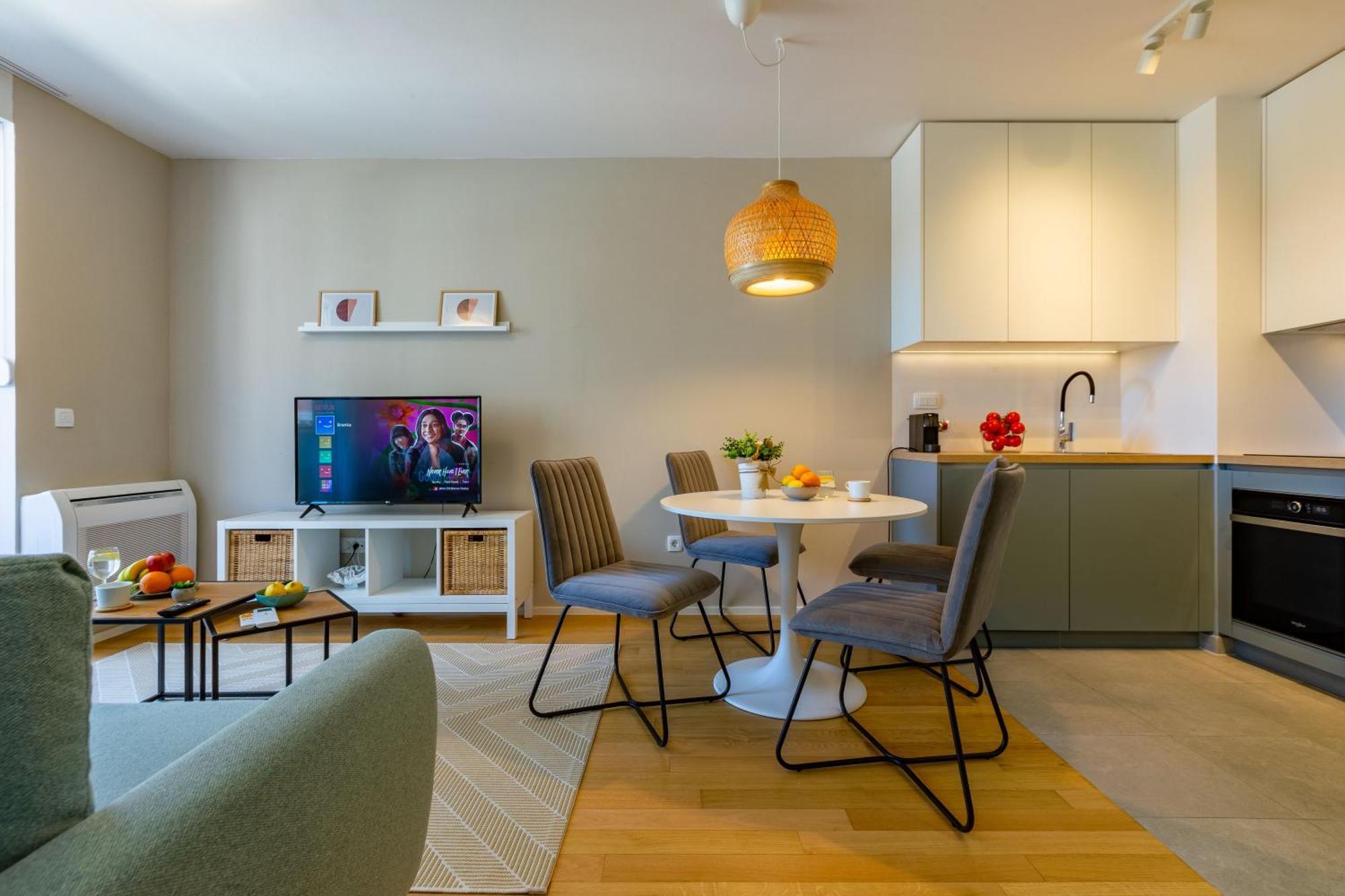 Campanula Apartment With Balcony Zadar Ngoại thất bức ảnh