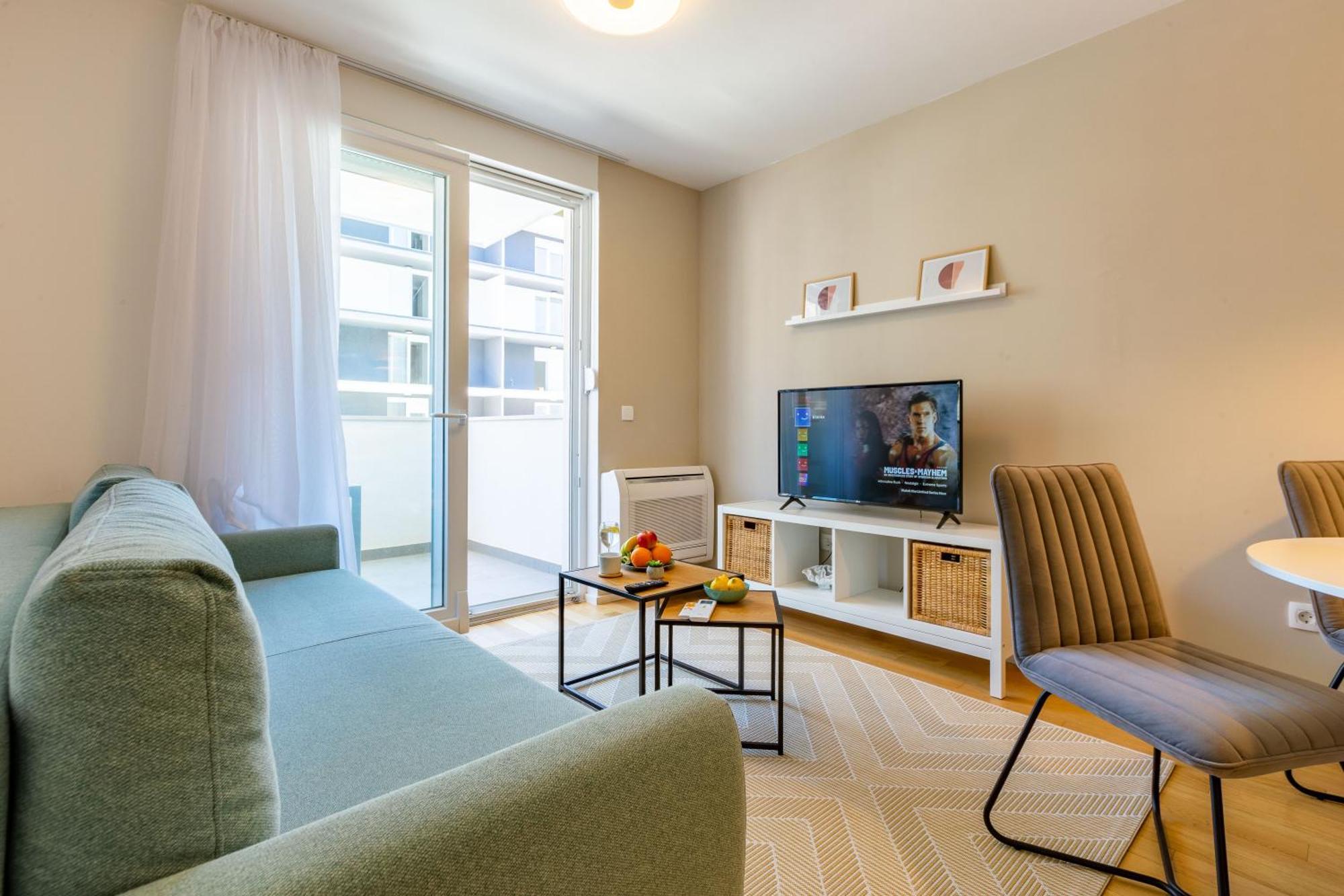 Campanula Apartment With Balcony Zadar Ngoại thất bức ảnh